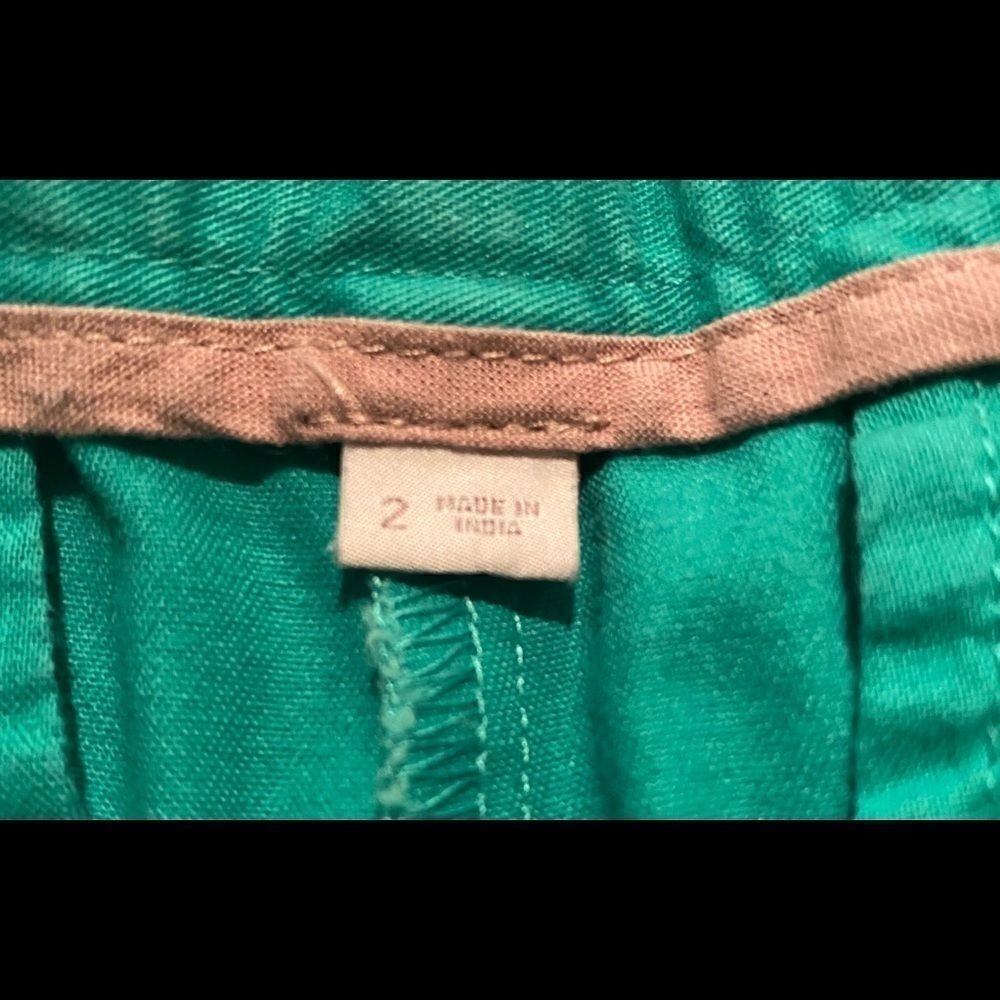Loft  Shorts Size 2 - Picture 4 of 12